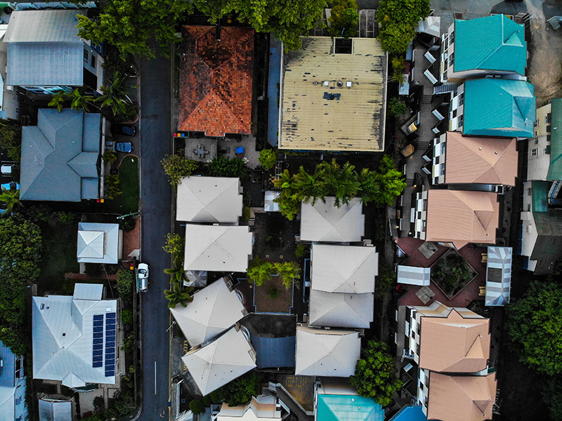 Miami vibes in the Kangaroo Point neighbourhood in Brisbane